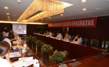 【媒体报道】人民网：万吨级合成橡胶连续液相混炼新技术制备的绿色轮胎达世界先进水平